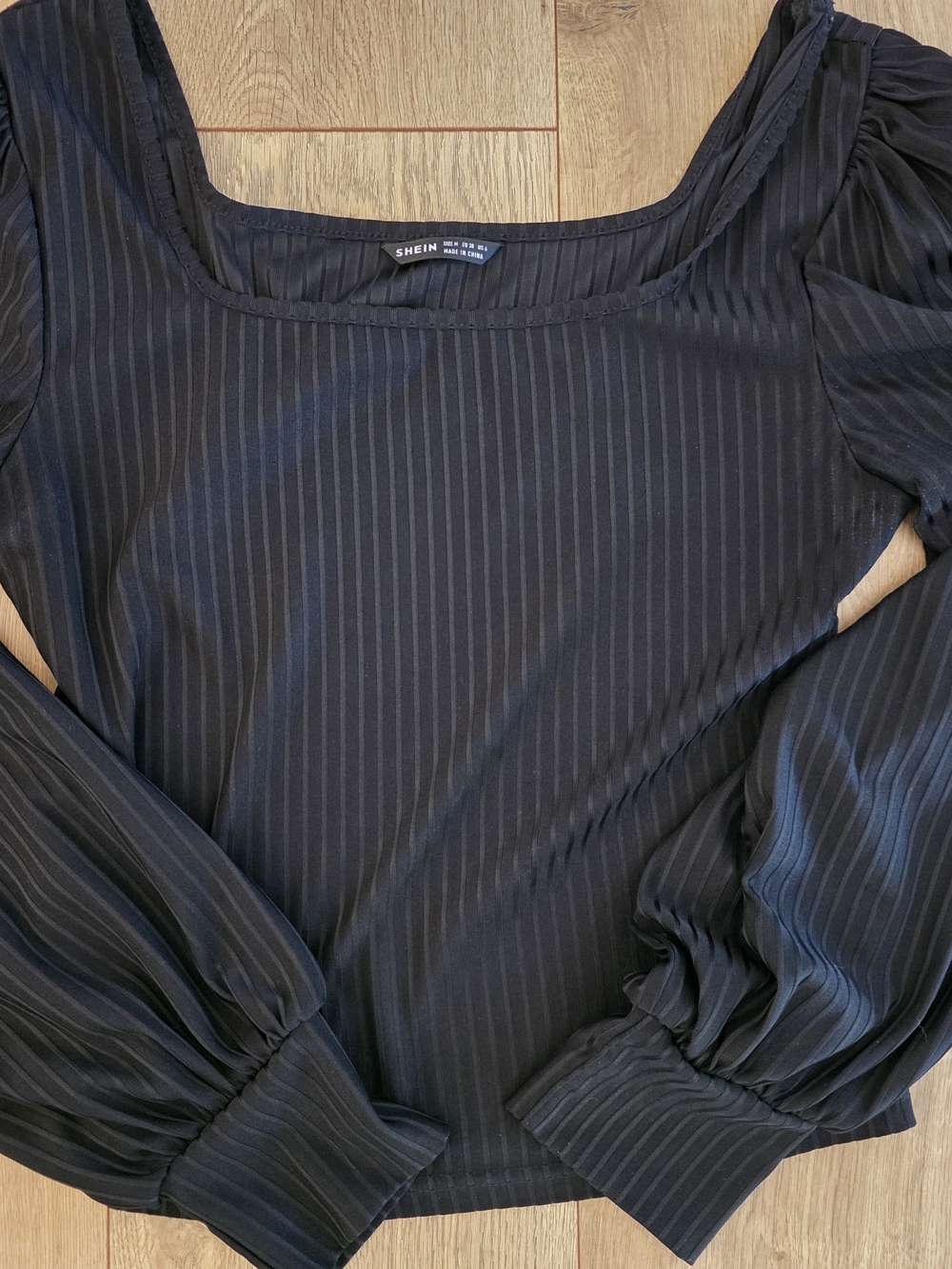 SHEIN Black Lined Scoop Neck Bishop Long Sleeve Top